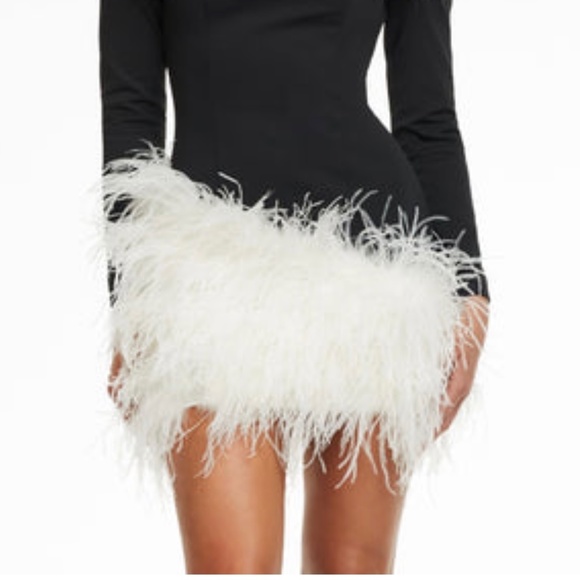 Ashley Lauren Fitted Cocktail Black Dress with White Feathers! - Picture 3 of 5